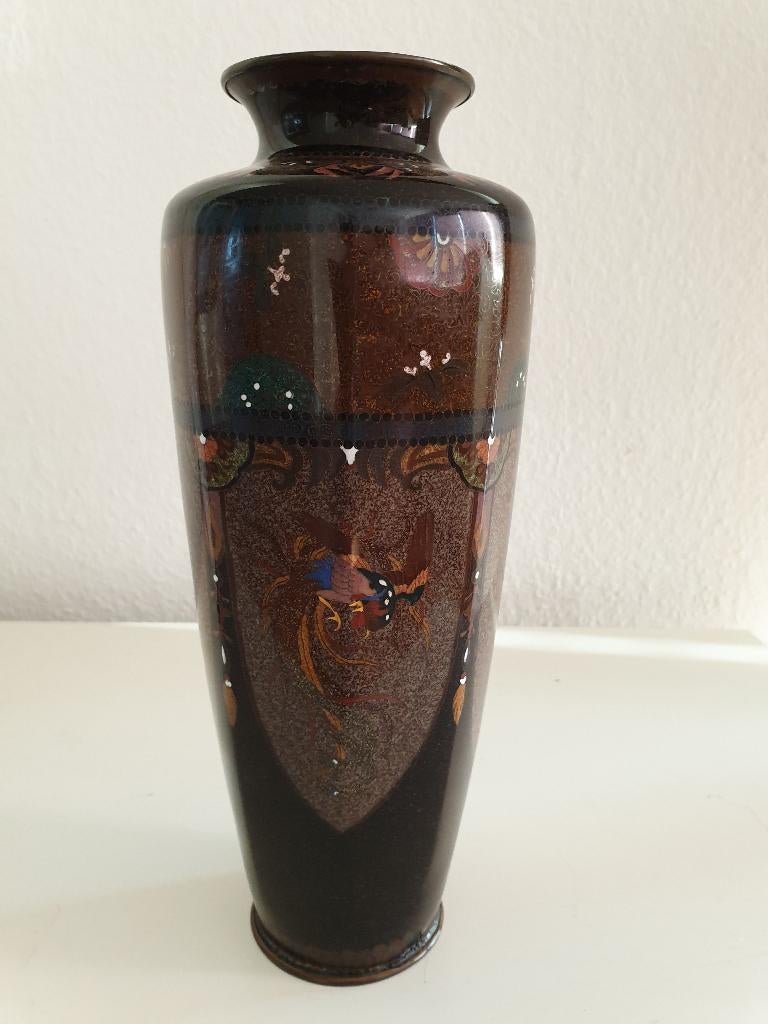 Japanse cloisonné vaas, Ophalen