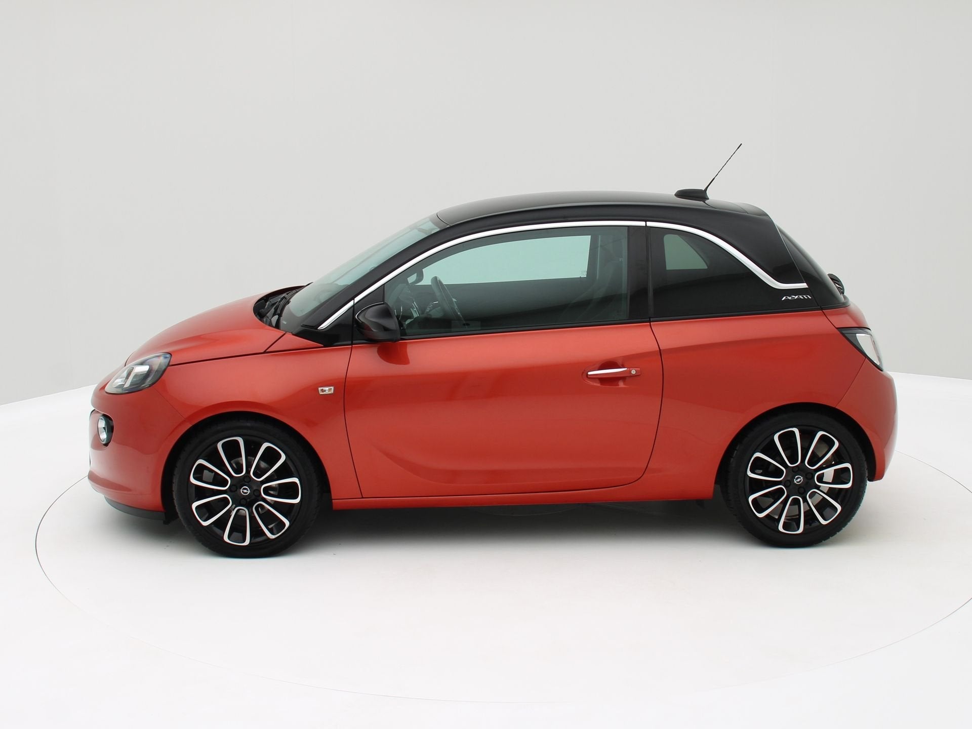 Opel ADAM 1.0 Turbo Unlimited Two Tone / Cruise / Airco / Ca, Voorwielaandrijving, ADAM, Euro 6, 4 stoelen