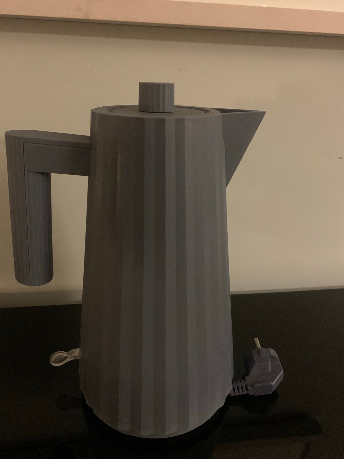 Alessi Plissé Waterkoker - Blauw, 1 tot 2 liter, Ophalen of Verzenden, Zo goed als nieuw, Draadloos