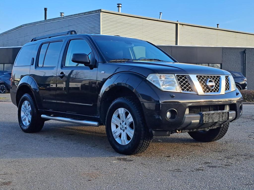 Nissan Pathfinder 2.5 SE Comfort Export, Auto's, Stof, Gebruikt, 4 cilinders, Zwart