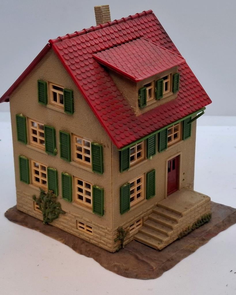Hotel ho, Hobby en Vrije tijd, Modeltreinen | H0, Gebruikt, Gelijkstroom of Wisselstroom, Brug, Tunnel of Gebouw, Ophalen of Verzenden
