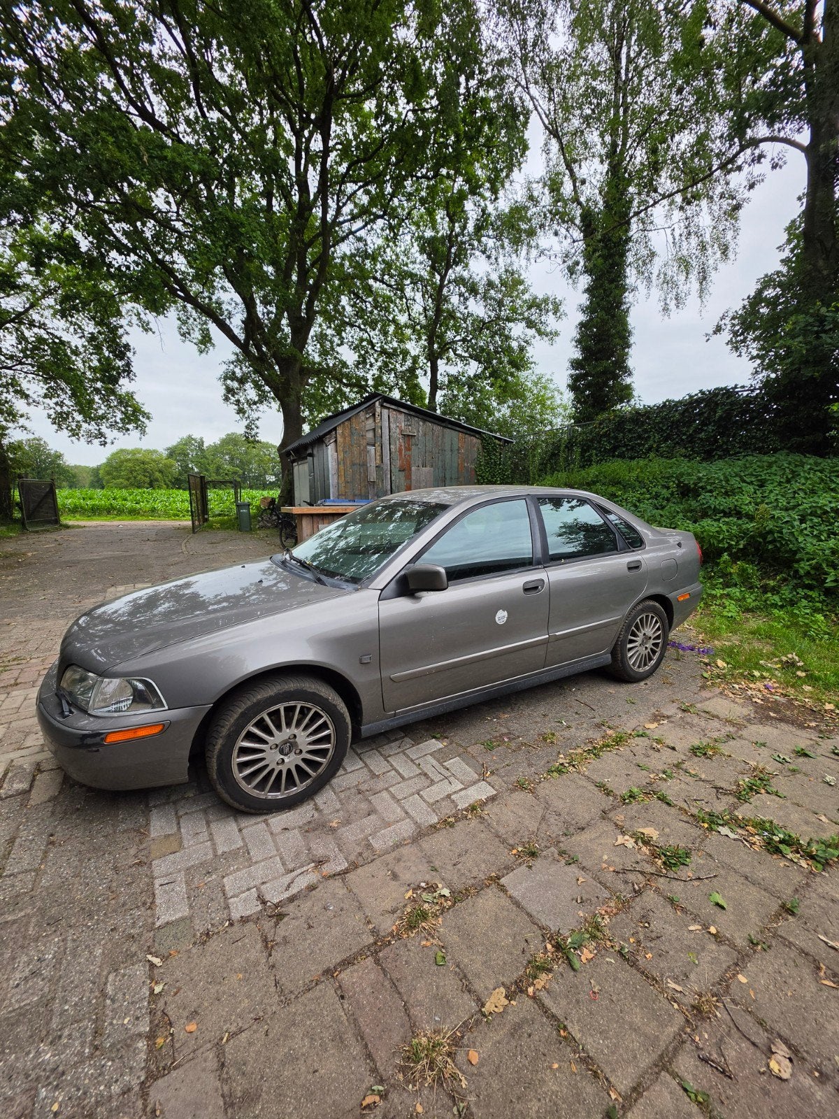 Volvo S40 2.0 I 16V 2004 Grijs, Voorwielaandrijving, 136 pk, 4 cilinders, Beige