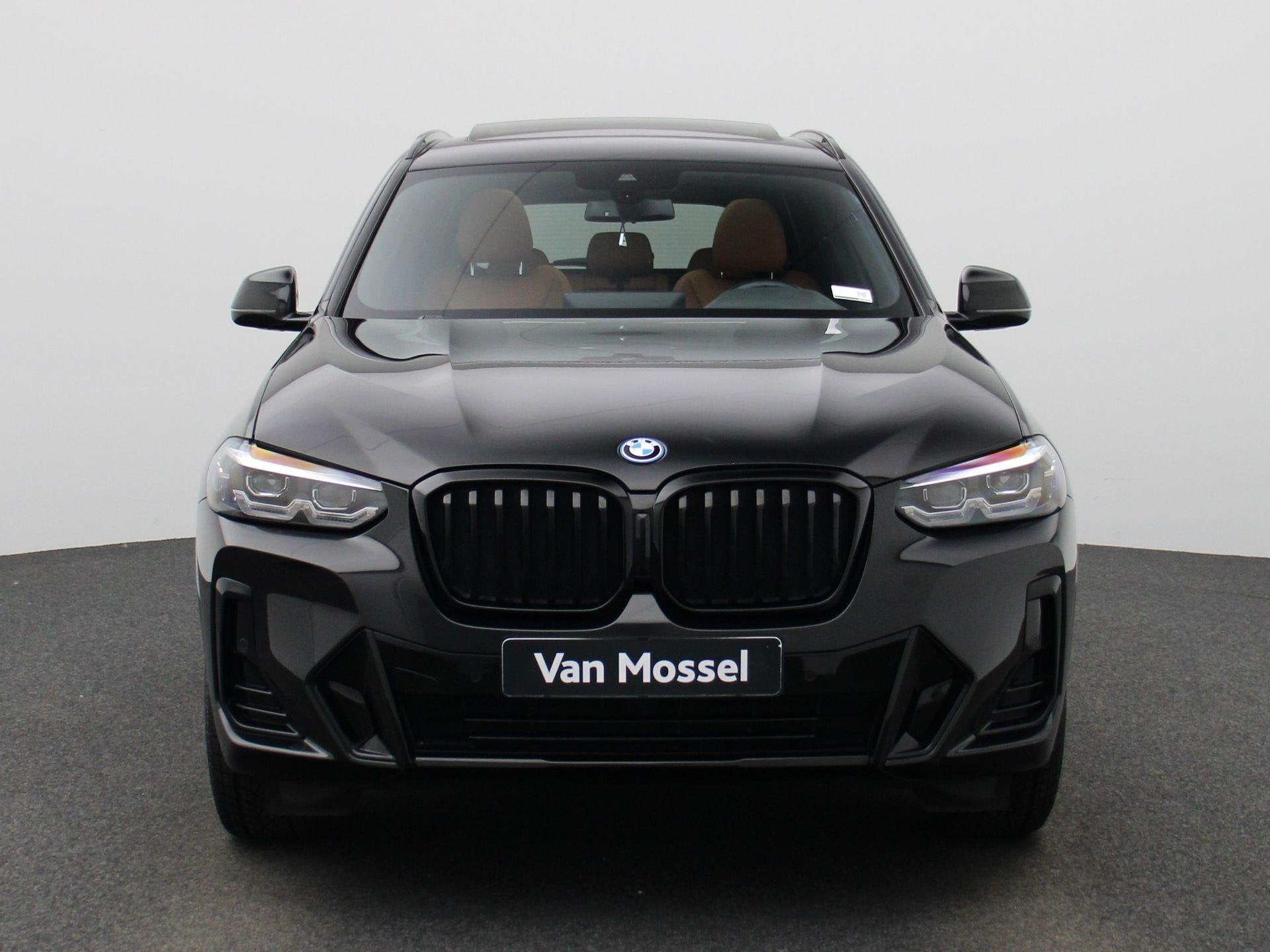 BMW X3 xDrive30e M Sport | PANO-SCHUIFDAK | CAMERA | COGNAC, 12 maanden, Stof, Gebruikt, 4 cilinders