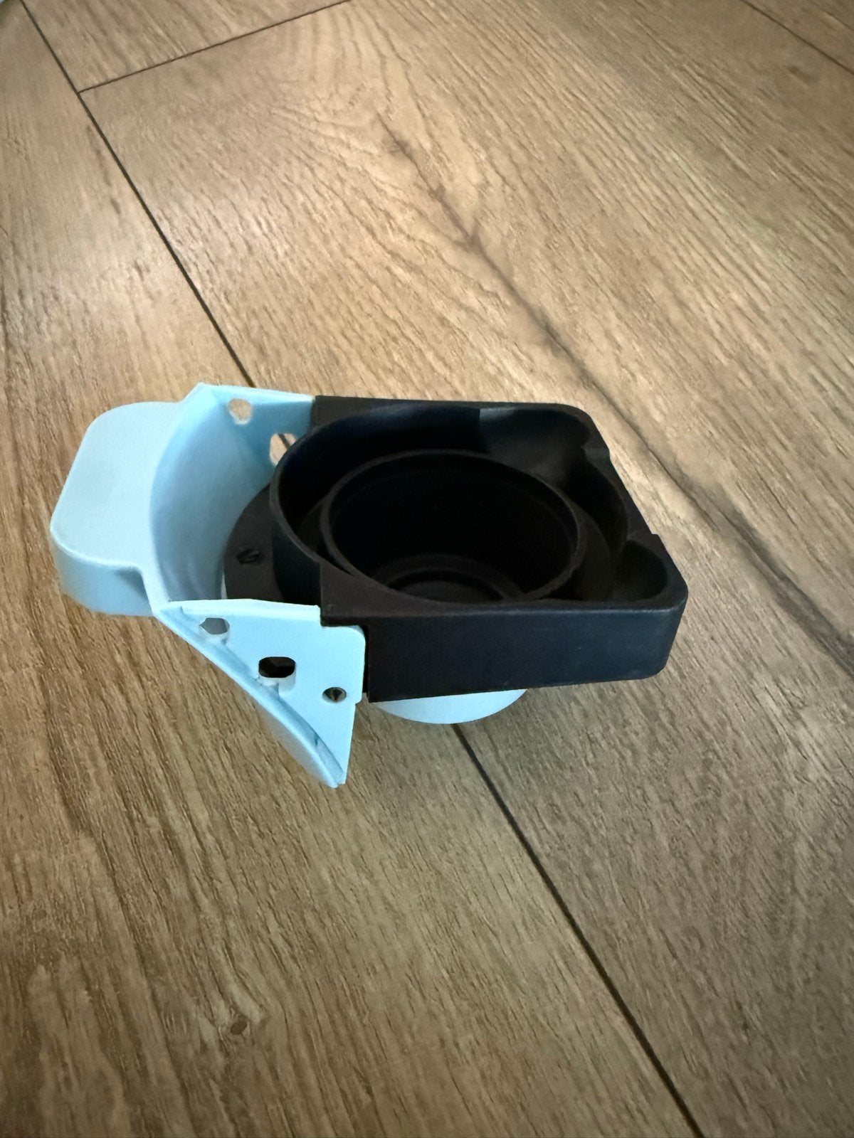 CREATE Koffiezetapparaat - Lichtblauw, Ophalen, Koffiemachine, Zo goed als nieuw, 1 kopje