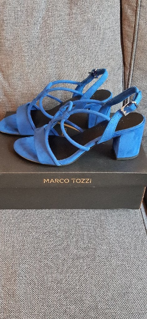 Marco Tozzi sandaaltjes pump met hak, Blauw, Zo goed als nieuw, Sandalen of Muiltjes, Ophalen of Verzenden