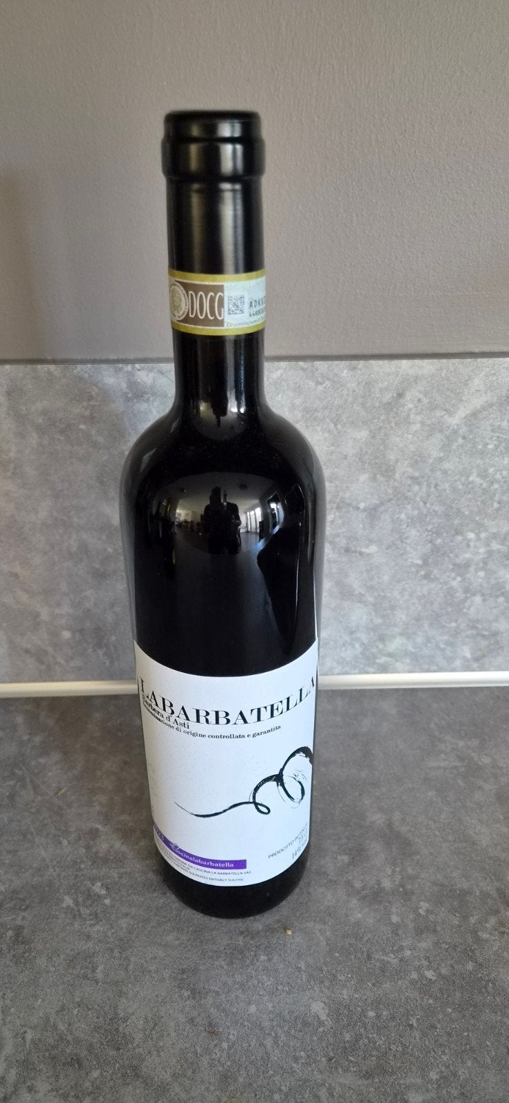 La Barbatella Barbera d'Asti DOCG Rode Wijn, Verzamelen, Wijnen, Ophalen of Verzenden, Nieuw, Italië, Rode wijn