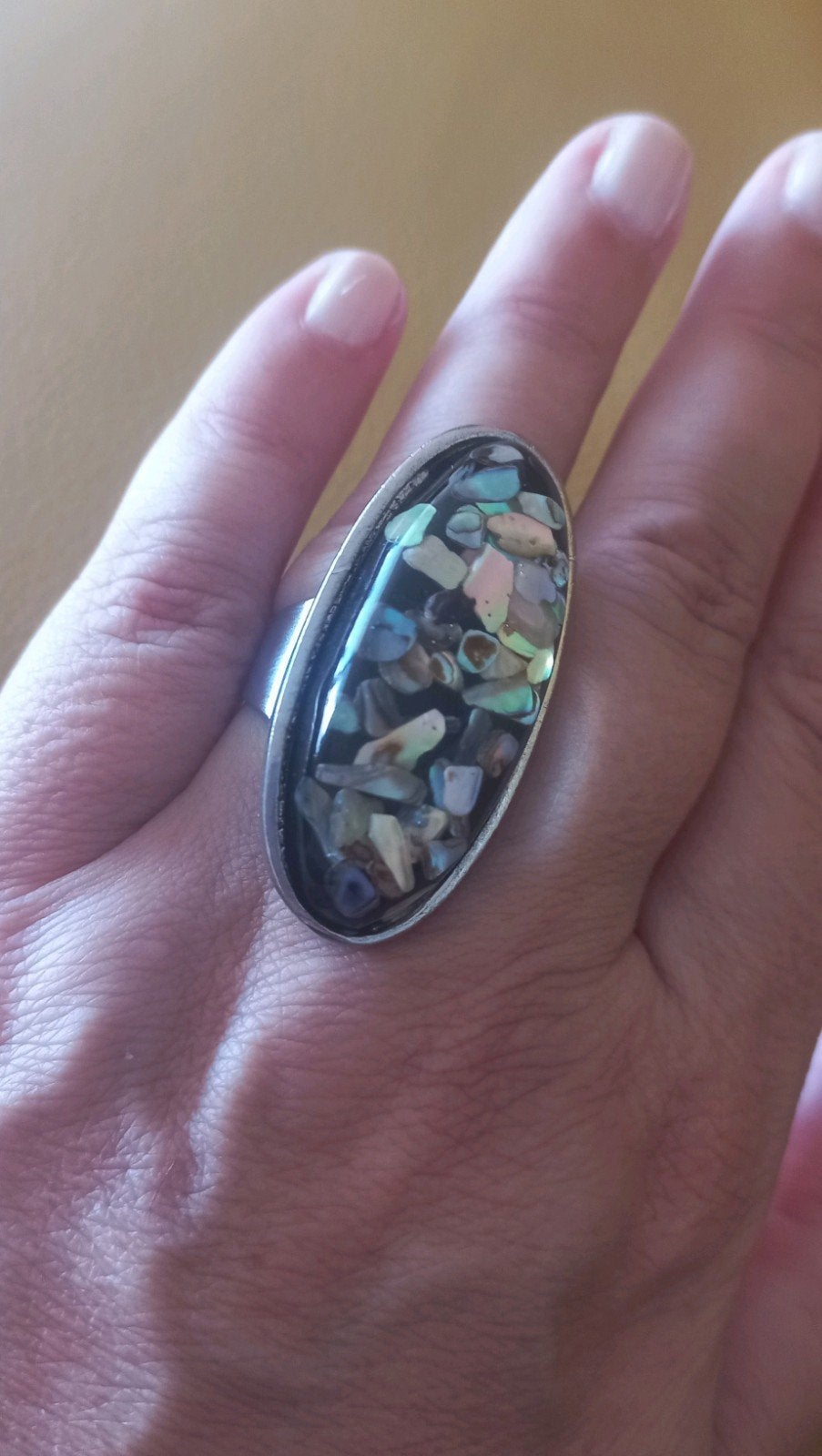 Vintage Zilverkleurige Ring met Parelmoer / Abalone Mozaïek, Gebruikt, Ophalen of Verzenden, Dame of Heer, Zilver