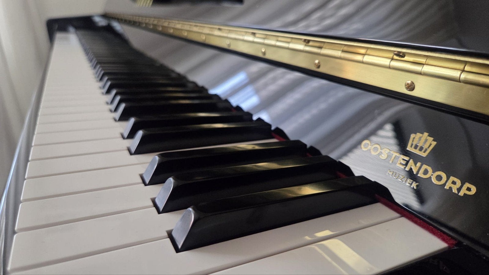 Yamaha b1 PE Piano - Zwart Hoogglans, Muziek en Instrumenten, Piano's, Ophalen