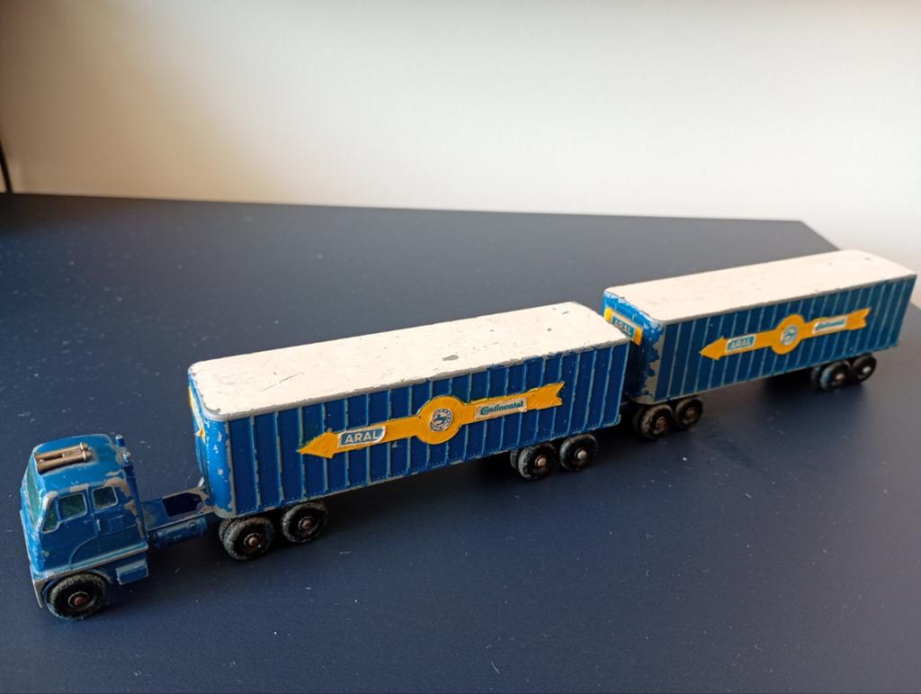 Lesney Matchbox Hendrickson Tractor Majorette Pack #9, Hobby en Vrije tijd, Ophalen of Verzenden, Gebruikt