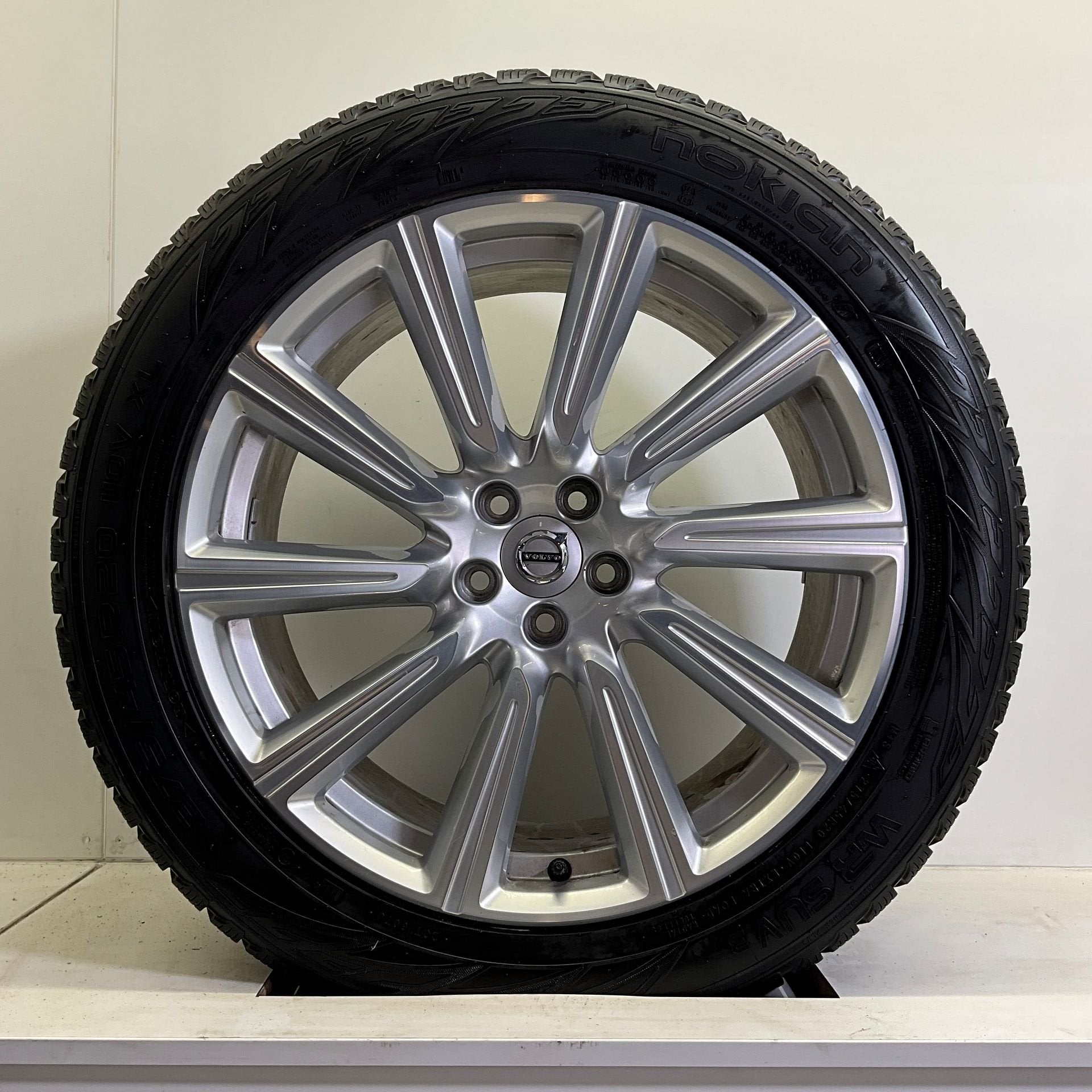 VOLVO XC90 VELGEN SET WINTERBANDEN 20 INCH *, Gebruikt, -, 275 mm, -