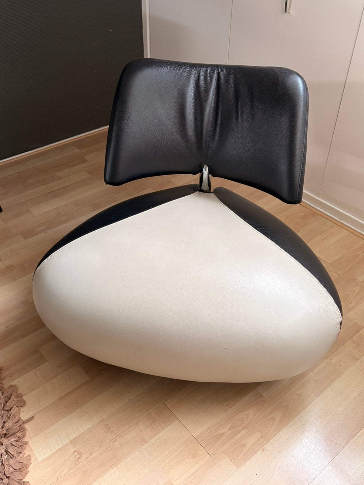 Leolux Pallone Leder, Ophalen, Eenpersoons, Design stoel, Zo goed als nieuw