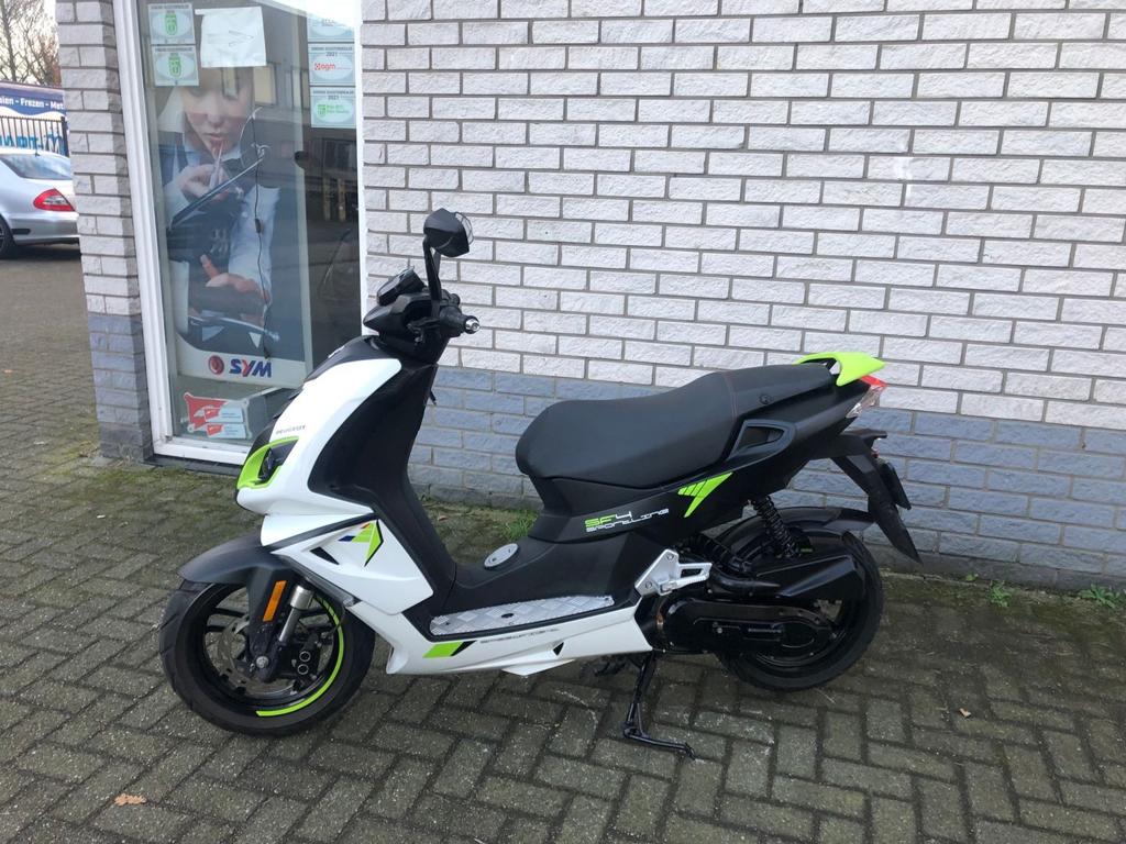 MOOIE PEUGEOT SPEEDFIGHT 45KM SPORT EDITIE BJ2021 9000KM, Onbekend, Onbekend, PEUGEOT