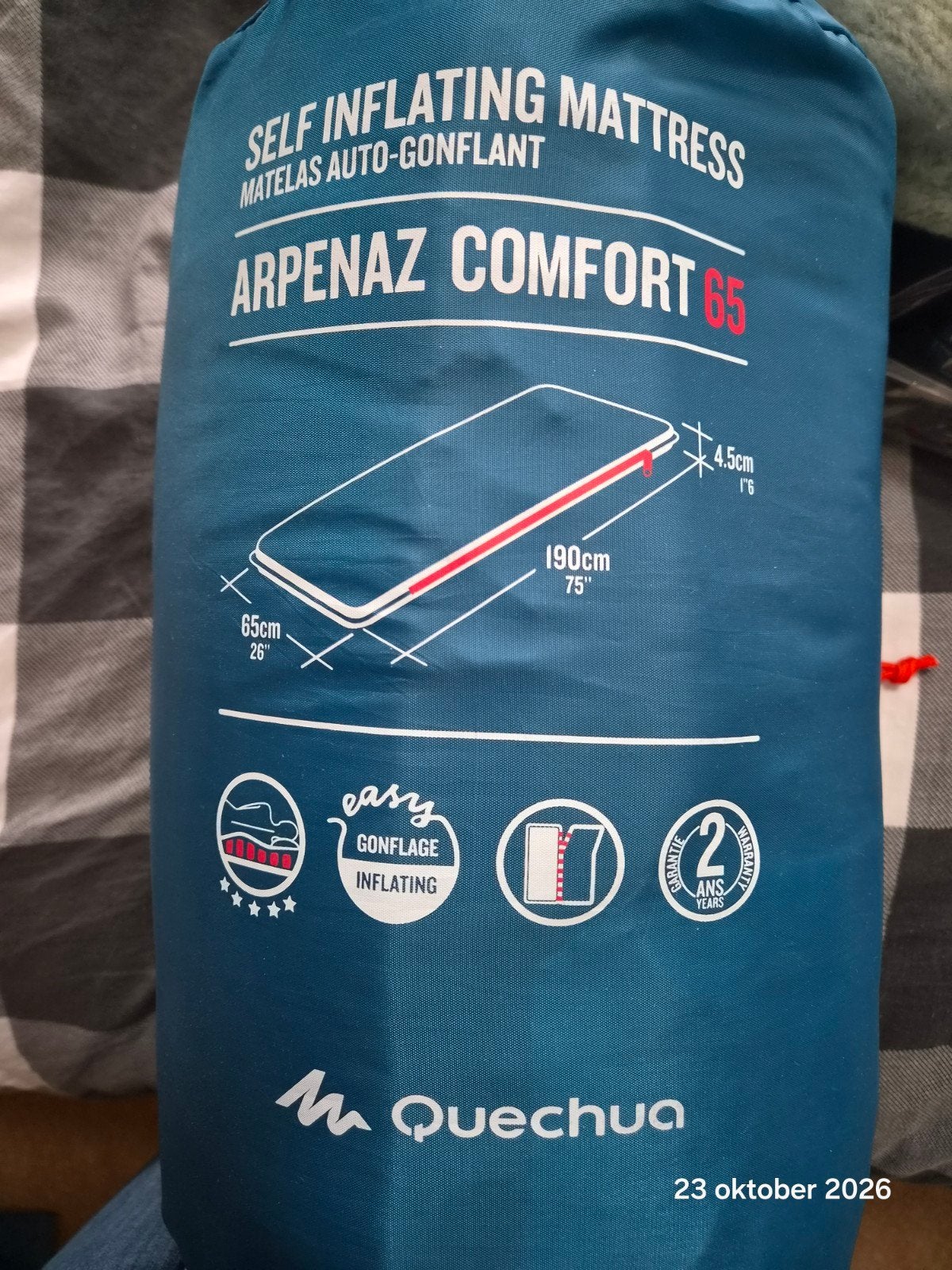 Quechua Arpenaz Comfort 65 en Camp Bed Air 70 luchtbedden, Ophalen of Verzenden, Zo goed als nieuw, 1-persoons