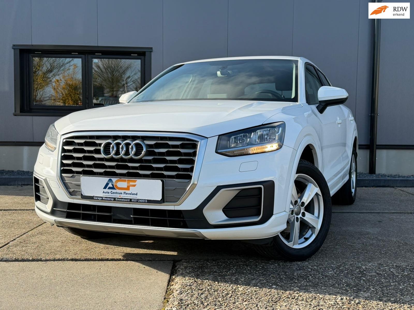 Audi Q2 30 TFSI Design Pro Line Plus trekhaak, Auto's, Audi, Voorwielaandrijving, Stof, Gebruikt, Automatische klimaatregeling