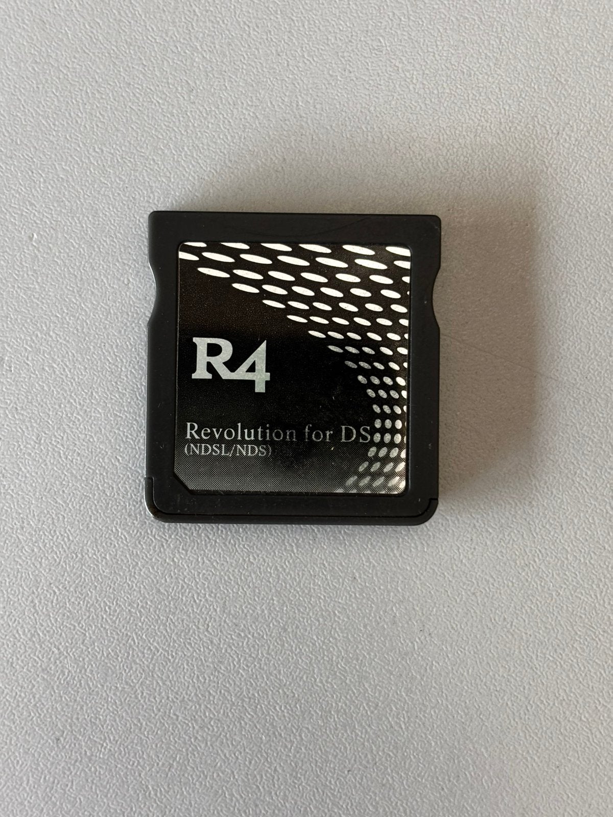 R4 kaart voor nintendo DS, Spelcomputers en Games, Overige genres, 1 speler, Ophalen of Verzenden, Zo goed als nieuw