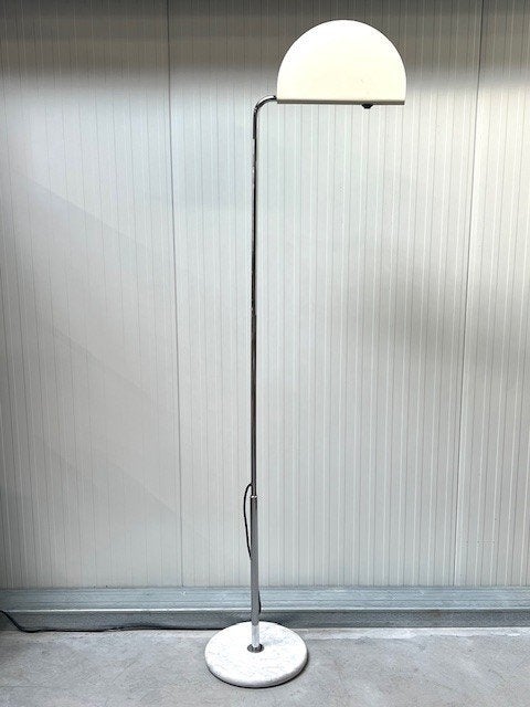 Mezzaluna vloerlamp Bruno Gecchelin vintage staande lamp, Ophalen, Gebruikt, ., Vintage
