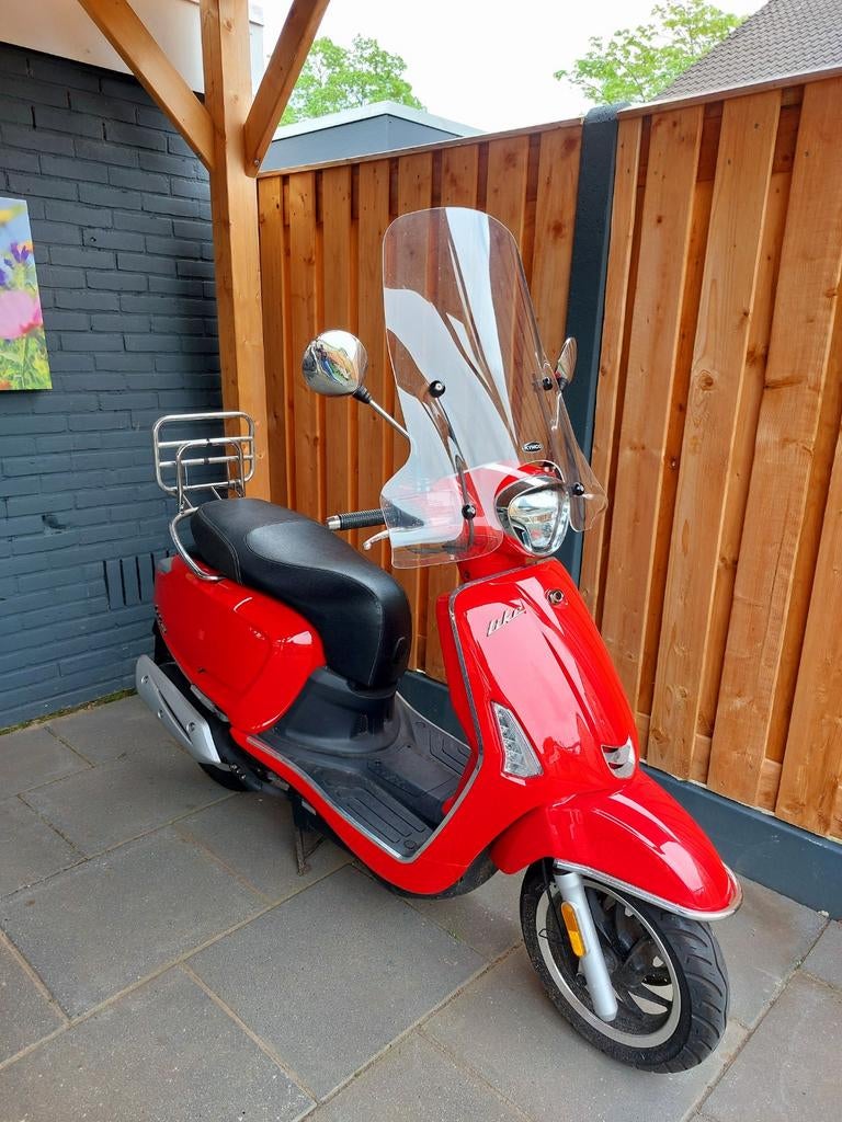 Scooter Kymco New Like rood., Ophalen, Kymco, Zo goed als nieuw, Benzine