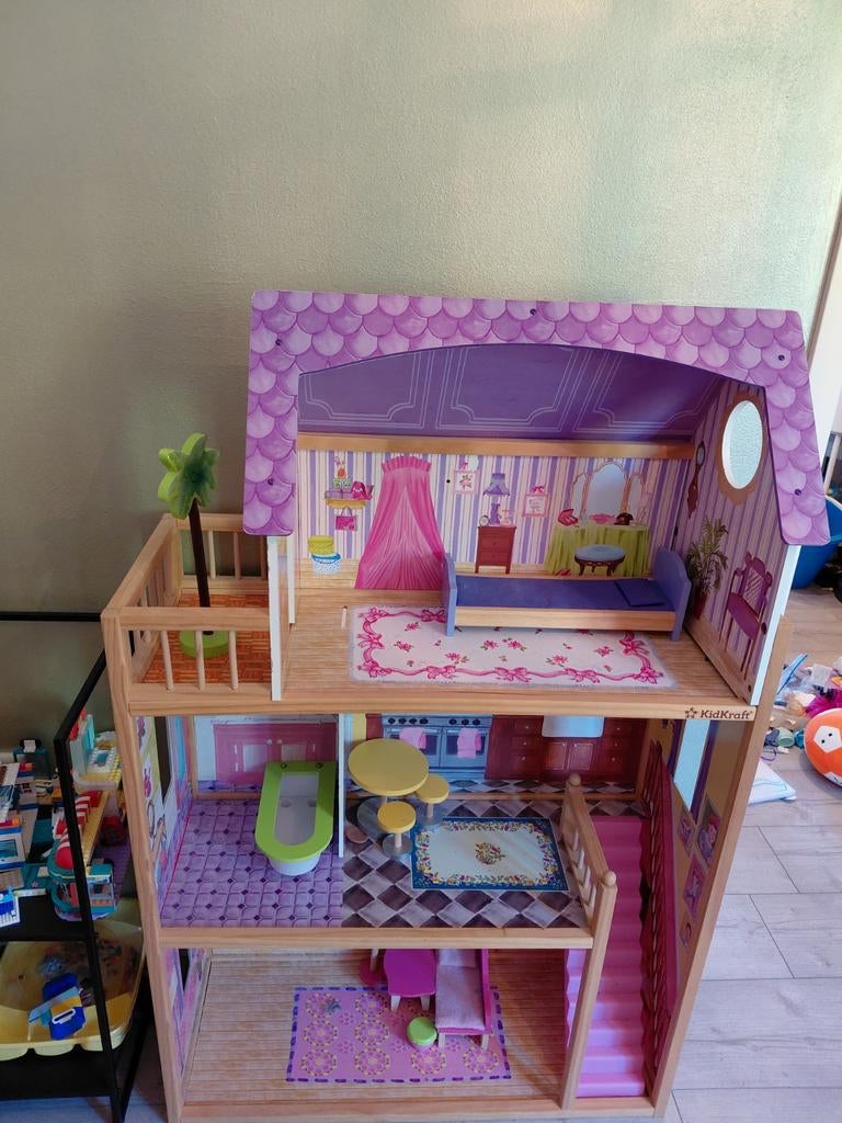 Kidkraft poppenhuis - nog in goede staat, Kinderen en Baby's, Speelgoed | Poppenhuizen, Ophalen, Zo goed als nieuw, Poppenhuis