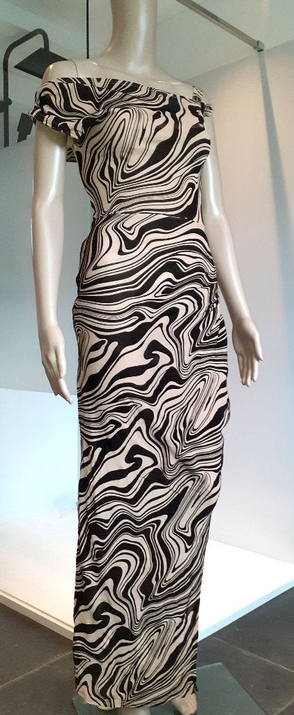 Avondjurk marmerpatroon Pretty little thing XXS-XS, Galajurk, Beige, Ophalen of Verzenden, Zo goed als nieuw