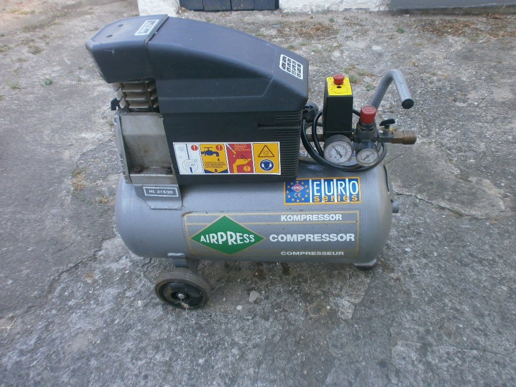 Compressor, Ophalen, Gebruikt, 200 tot 400 liter/min, Mobiel