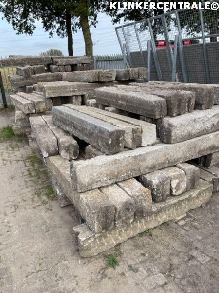 370m1 grijs antraciet natuursteen banden zuilen staanders, Tuin en Terras, Tegels en Klinkers, Bij dit gebruikte product niet meer te achterhalen.