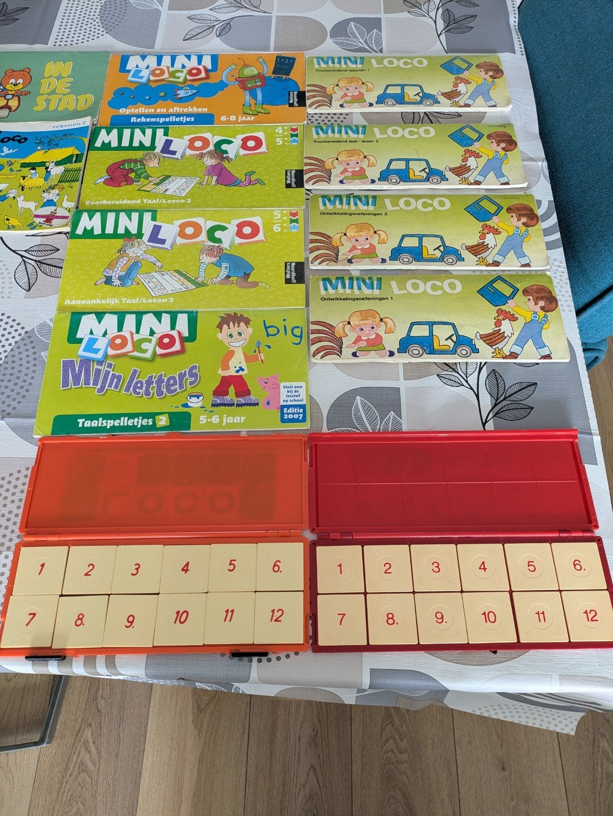 Mini Loco pakket met 10 boekjes., Kinderen en Baby's, Speelgoed | Educatief en Creatief, Ophalen of Verzenden, Gebruikt