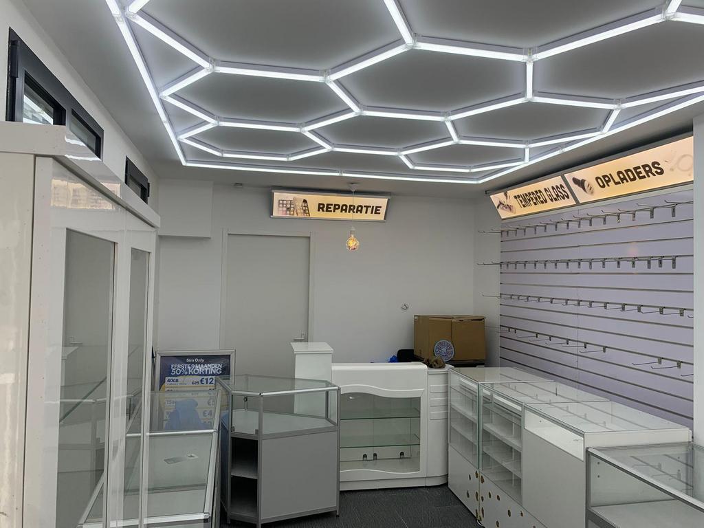 Complete telefoonwinkel inventaris + voorraad, Ophalen, Zo goed als nieuw