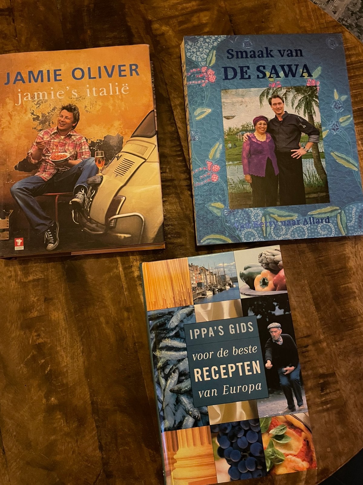 Kookboeken oa Jamie Oliver - Jamie's Italie, Boeken, Ophalen of Verzenden, Zo goed als nieuw