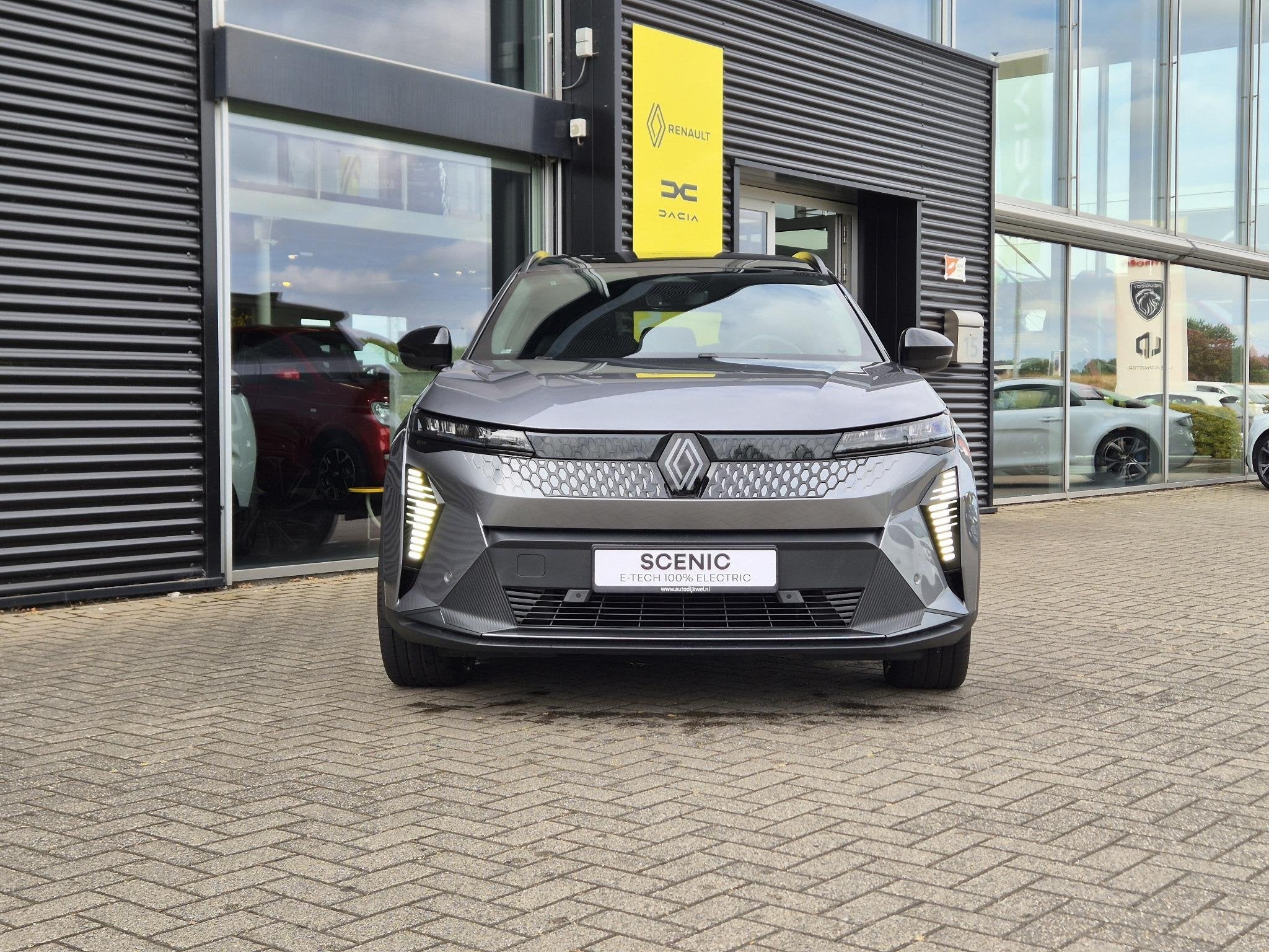 Renault Scenic E-Tech EV87 long range esprit Alpine Solarbay, Auto's, Renault, Gebruikt, Leder en Stof, 1817 kg, 1100 kg