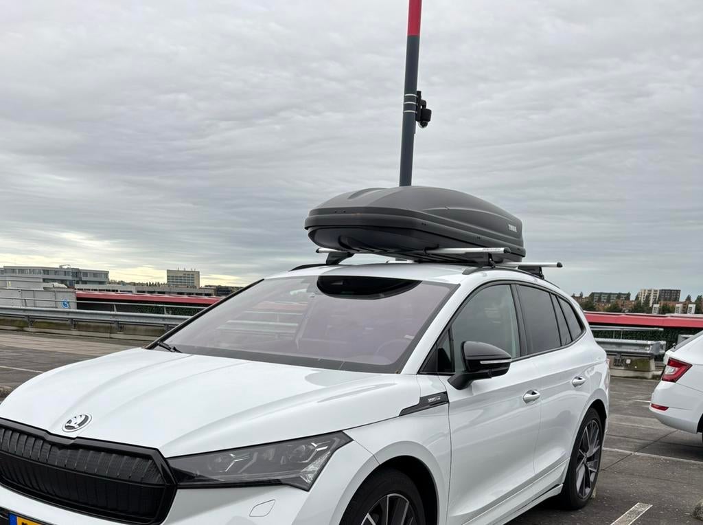 Te huur Thule Touring L 780 dakkoffer – €5 per dag, Ophalen, Zo goed als nieuw