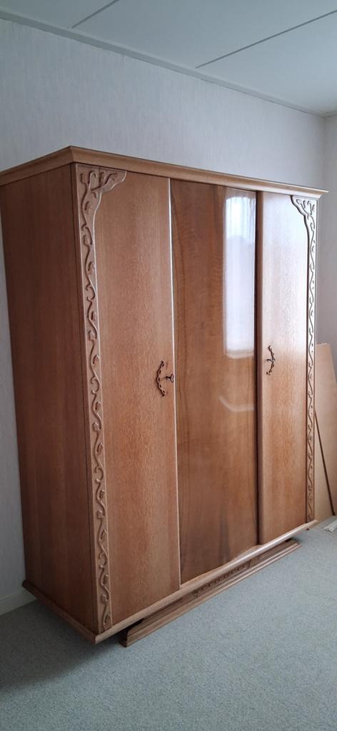 Prachtige kledingkast, linnenkast, Huis en Inrichting, Kasten | Kledingkasten, Ophalen, Zo goed als nieuw, 50 tot 75 cm, 200 cm of meer