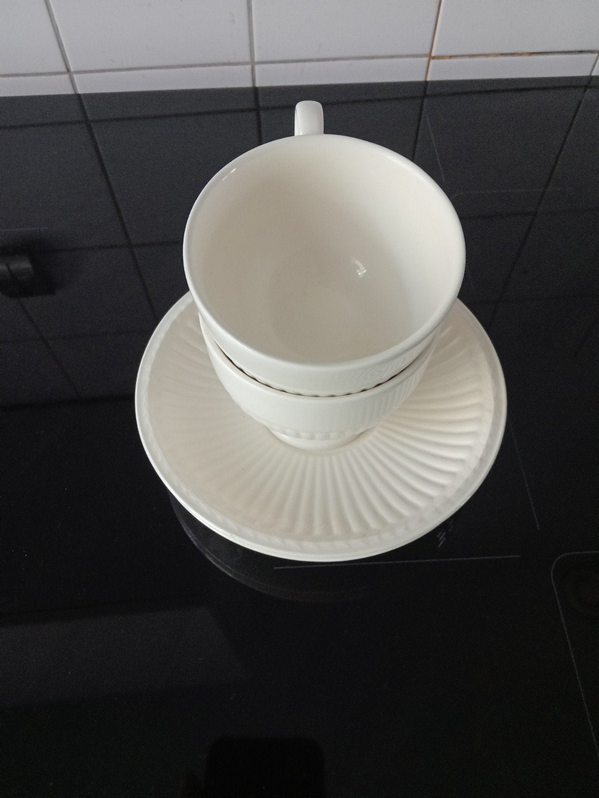 Wedgwood Etruria Barlaston theeduo met schotel, Ophalen of Verzenden