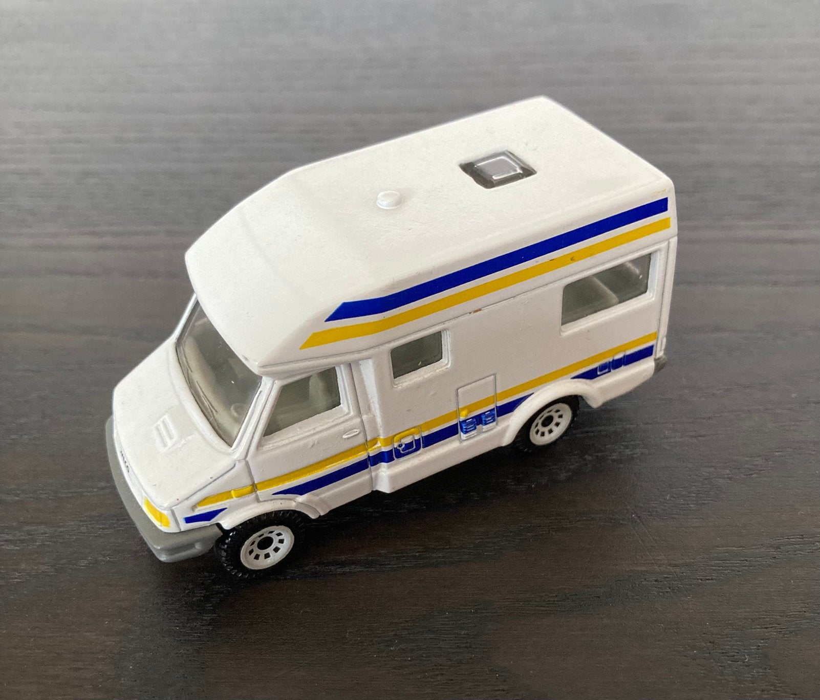 Siku Iveco camper 1022 in mooie staat., Ophalen of Verzenden, Zo goed als nieuw, Tractor of Landbouw, SIKU