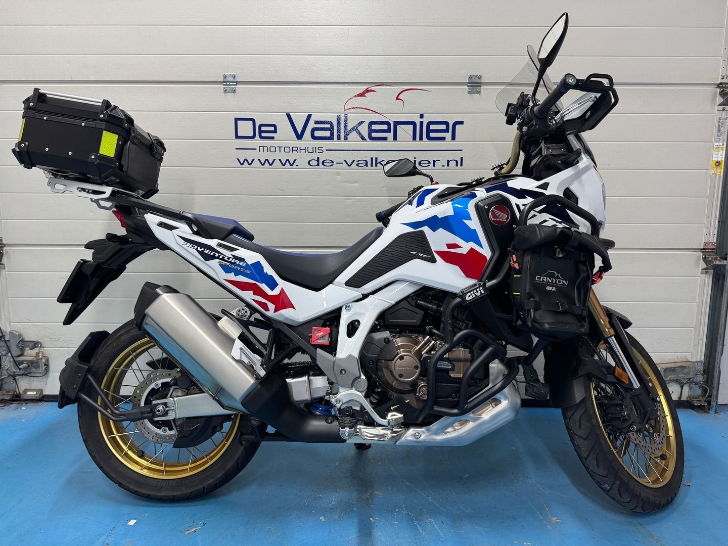 HONDA CRF 1100 L AFRICA TWIN DCT ADVENTURE SPORTS (bj 2024), HONDA, Motorrijbewijs A, Bedrijf, Onbekend