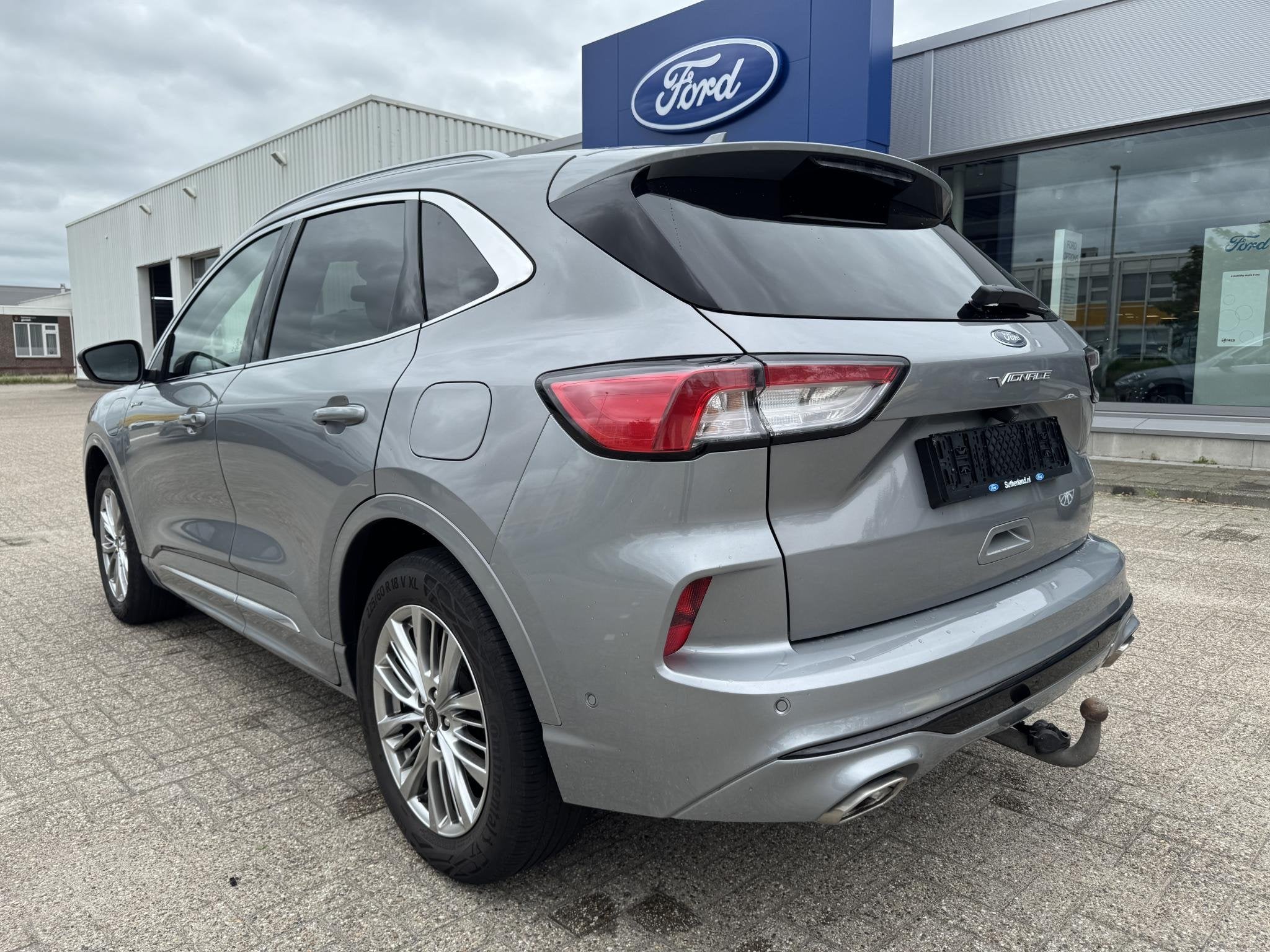 Ford Kuga 2.5 PHEV Vignale | 98.000 KM | Trekhaak | Volledig, 14 kWh, Gebruikt, 4 cilinders, Bedrijf