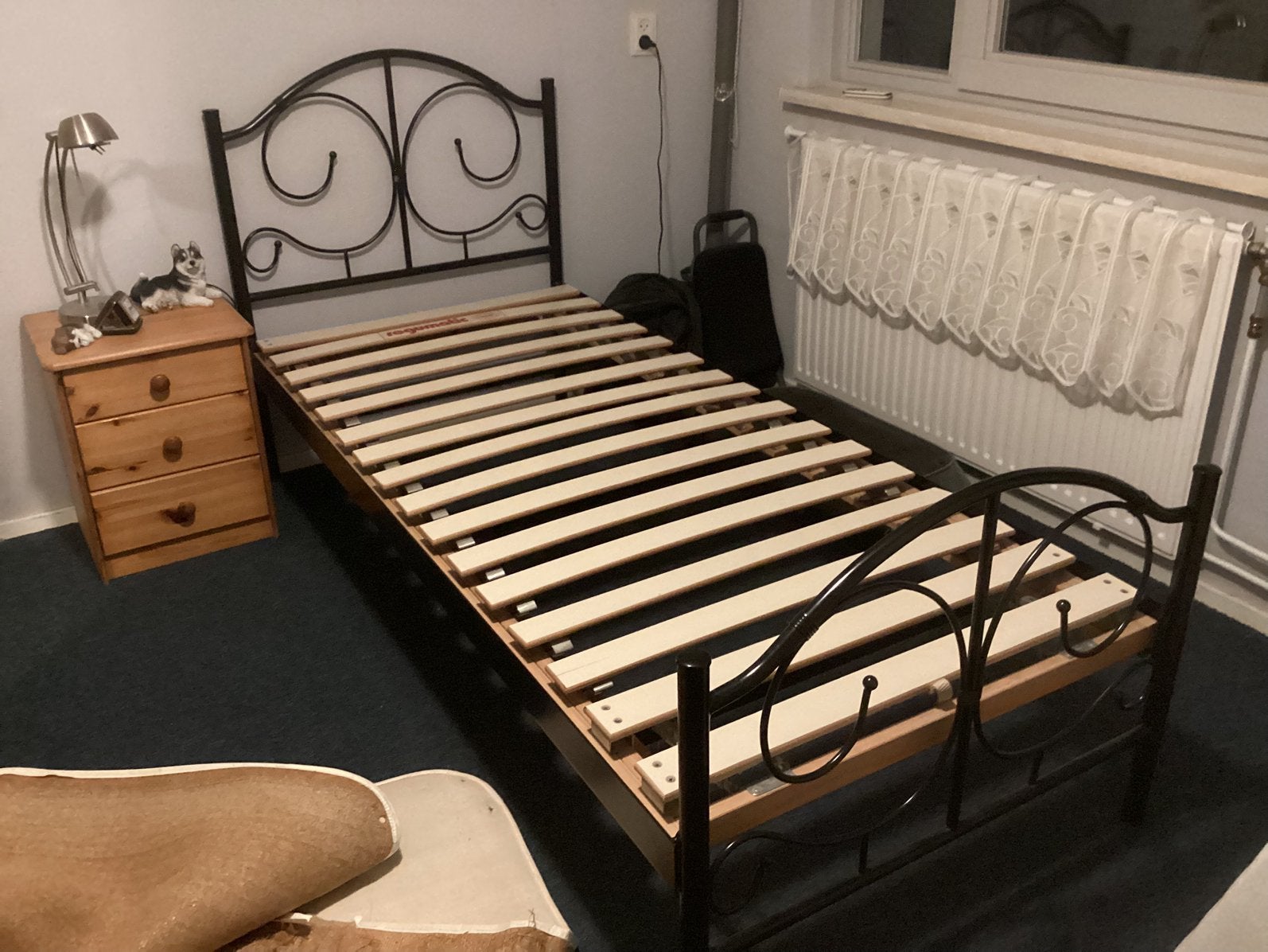 Mooi 1 persoons bed te koop, Ophalen, 90 cm, Eenpersoons, Zwart