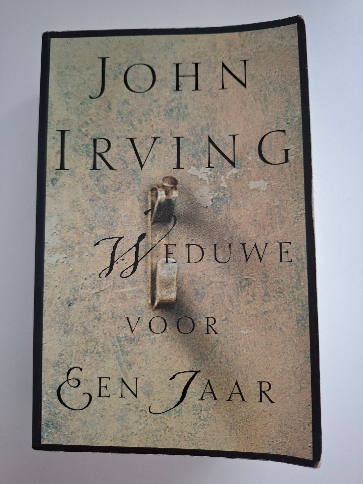 Een Weduwe voor een Jaar - John Irving (Paperback), Boeken, Ophalen of Verzenden, Gelezen, John Irving, Nederland