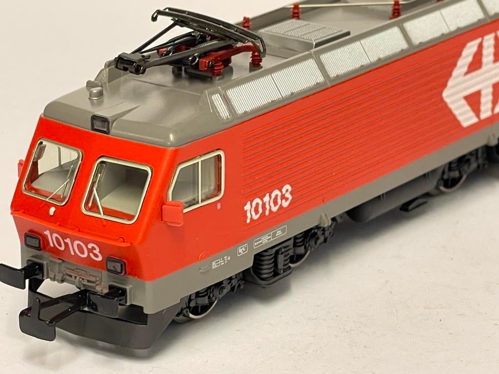 ** NIEUW ** Märklin 3328 ** Electr. loc Re 4/4 IV SBB-CFF **, Hobby en Vrije tijd, Modeltreinen | H0, Wisselstroom, Locomotief