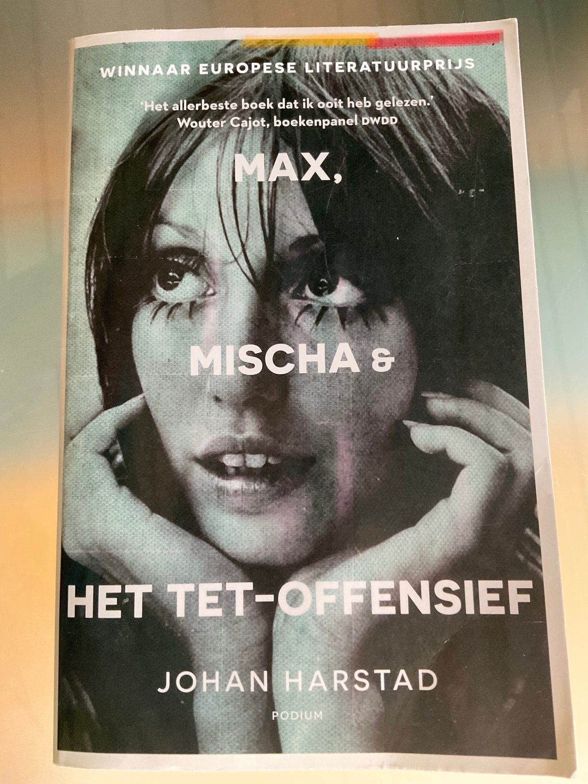 Johan Harstad: Max, Mischa & het Tet-offensief, Boeken, Ophalen of Verzenden, Zo goed als nieuw