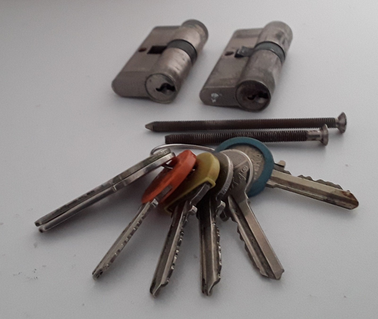 2 Cilindersloten met dezelfde sleutel, Doe-het-zelf en Verbouw, Ophalen, Rvs, Slot