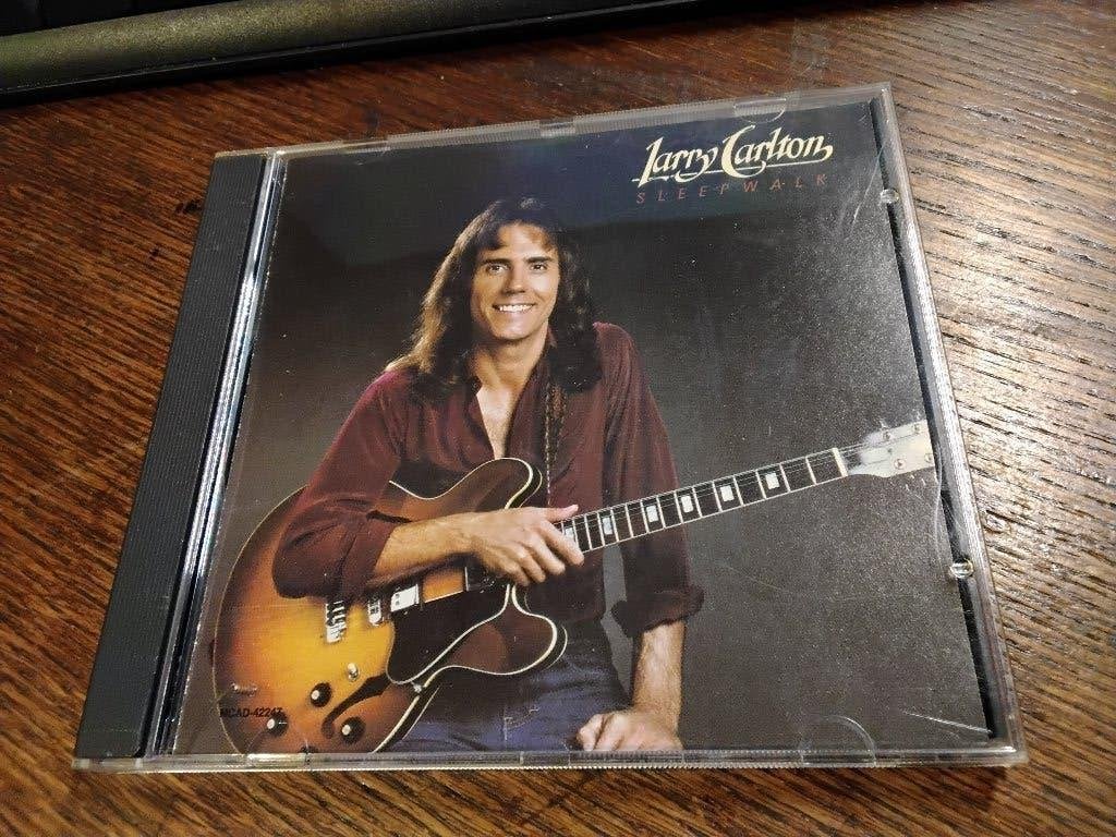   Larry Carlton ‎– Sleepwalk MCA  CD   US  1988, Cd's en Dvd's, Ophalen of Verzenden, Gebruikt, Jazz