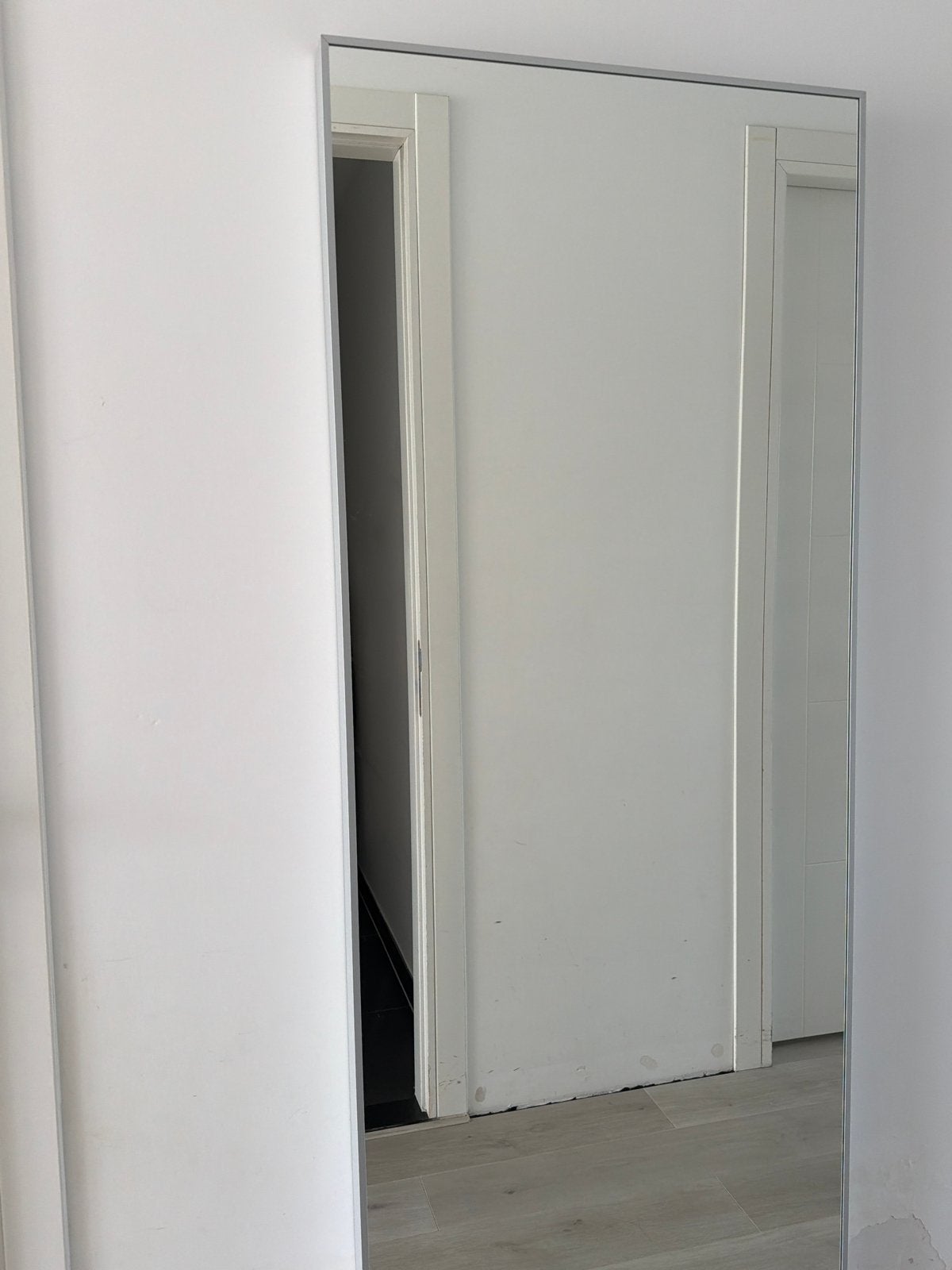 Hovet Ikea spiegel met grijze rand, Huis en Inrichting, Woonaccessoires | Spiegels, Ophalen, Gebruikt, 150 tot 200 cm, Rechthoekig