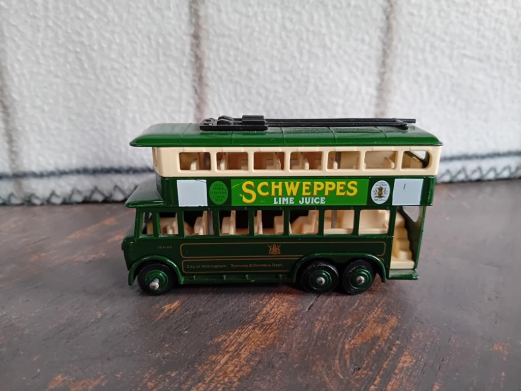 Vintage Schweppes dubbeldekker tram model, Gebruikt, 1:50 of kleiner, Overige typen, Ophalen