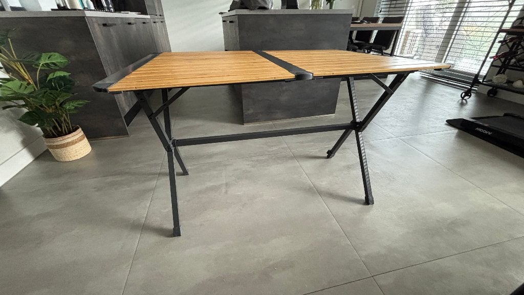 Campingtafel, Caravans en Kamperen, Kampeermeubelen, Ophalen, Zo goed als nieuw, Campingtafel