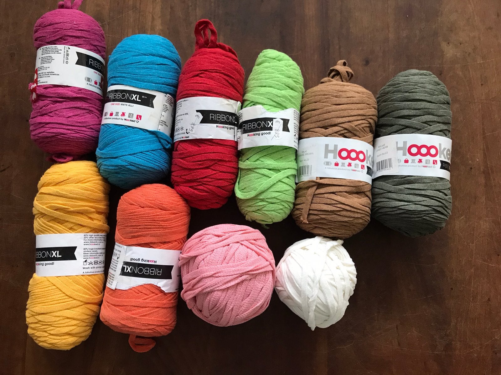 Ribbon en Hooked XL in 10 kleuren voor 30,00 euro samen, Hobby en Vrije tijd, Ophalen of Verzenden, Nieuw, Breien of Haken, Wol of Garen
