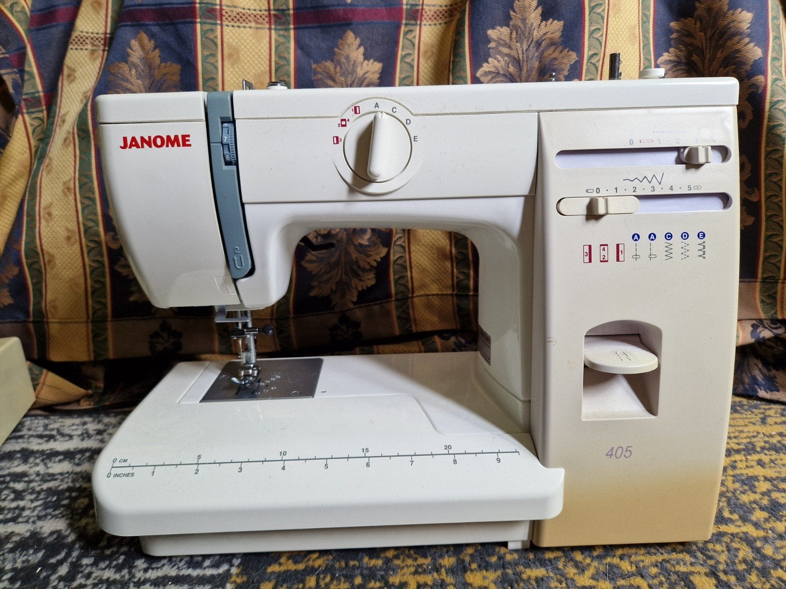 Janome Naaimachine Model 405, Hobby en Vrije tijd, Naaimachines en Toebehoren, Gebruikt, Naaimachine, Janome, Ophalen