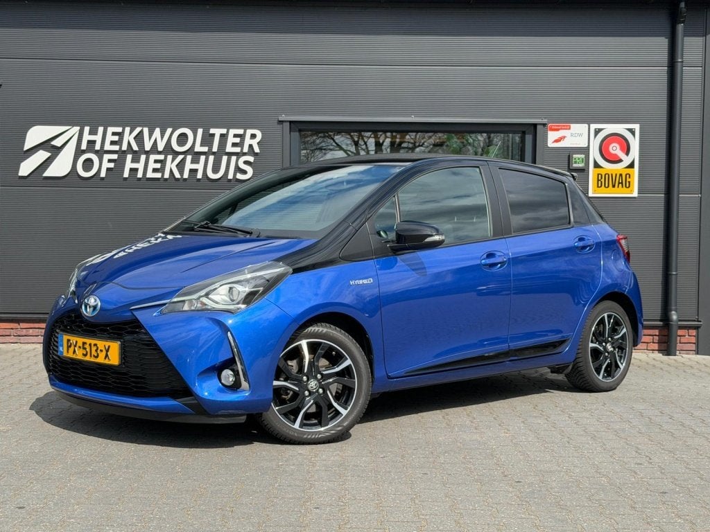 Toyota Yaris 1.5 Hybrid Bi-Tone | Camera | Cruise control |, Auto's, Automaat, Gebruikt, Euro 6, 4 cilinders