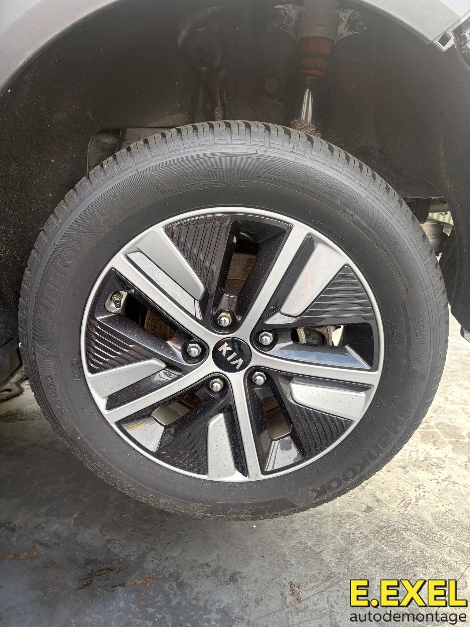 Velgen met banden set Kia Niro vanaf 2017 3 VELGEN !
