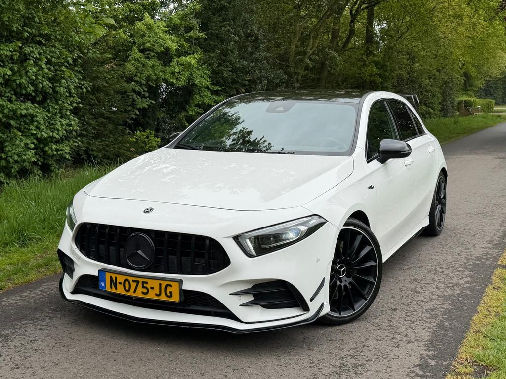 Mercedes-Benz A-klasse AMG 35 4MATIC|2019|Schaalstoelen|Deal, Automaat, 4 cilinders, Wit, 14 km/l