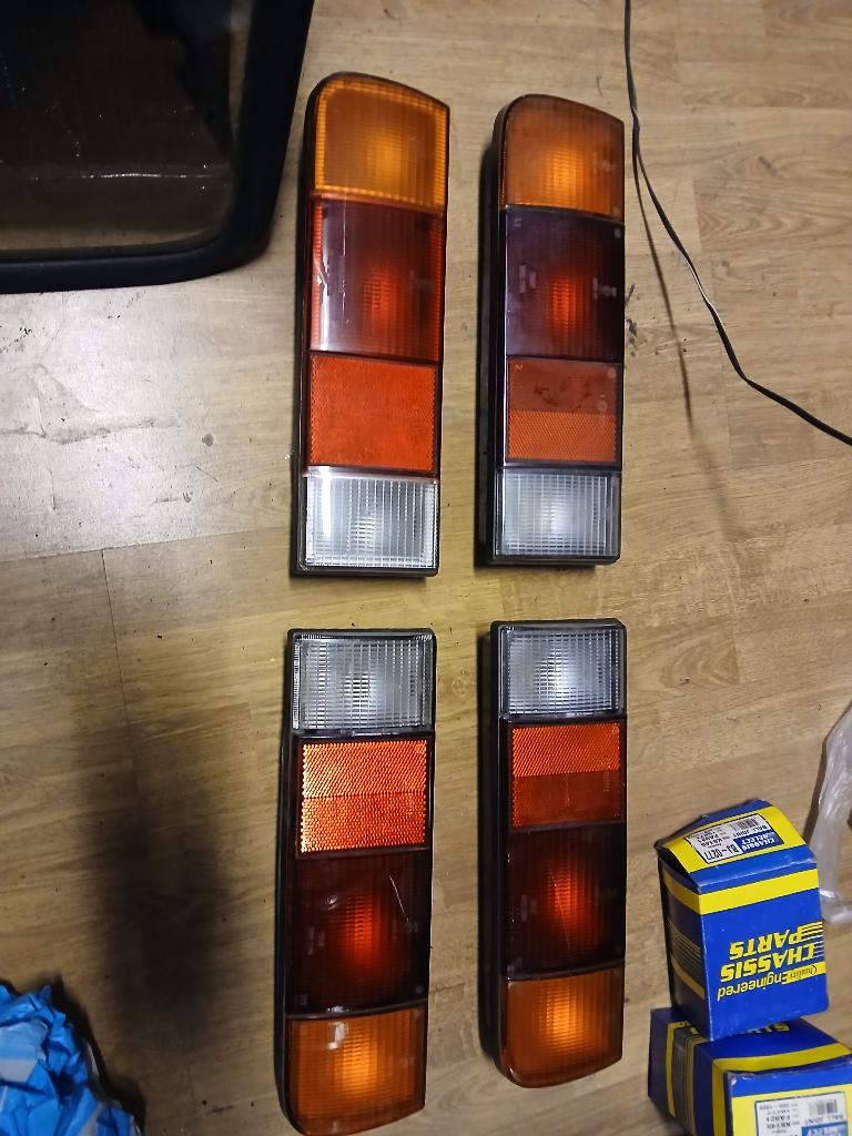 MOET WEG Opel Ascona achterlichten 2 setjes, Ophalen of Verzenden, Opel